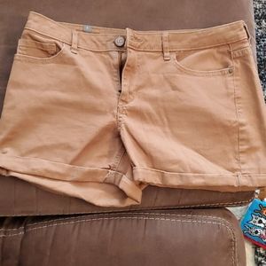 Lauren Conrad shorts.